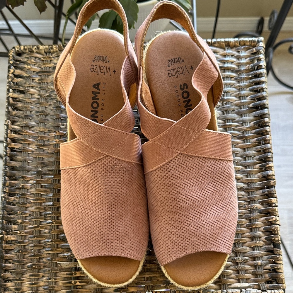 Sonoma Women's‎ Ortholite Pink Blush Espadrilles Open Toe Wedge Size 8.5